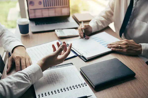 哈萨克斯坦到英国旅游