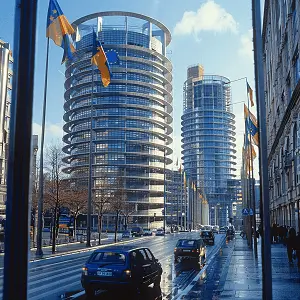 从哪看附近旅游景点地图